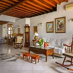 Paradision 4* Mykonos Town
