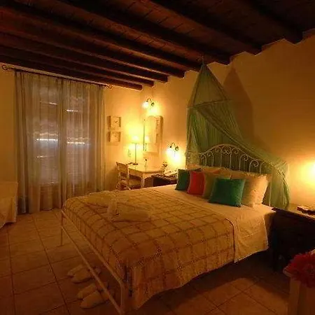 Paradision 4*