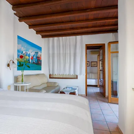 Paradision 4* Mykonos Town