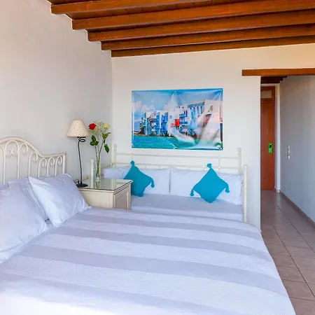 Paradision Ξενοδοχείο 4*