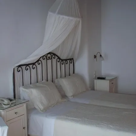Paradision 4* Mykonos Town