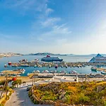 باراديسيون Mykonos Town